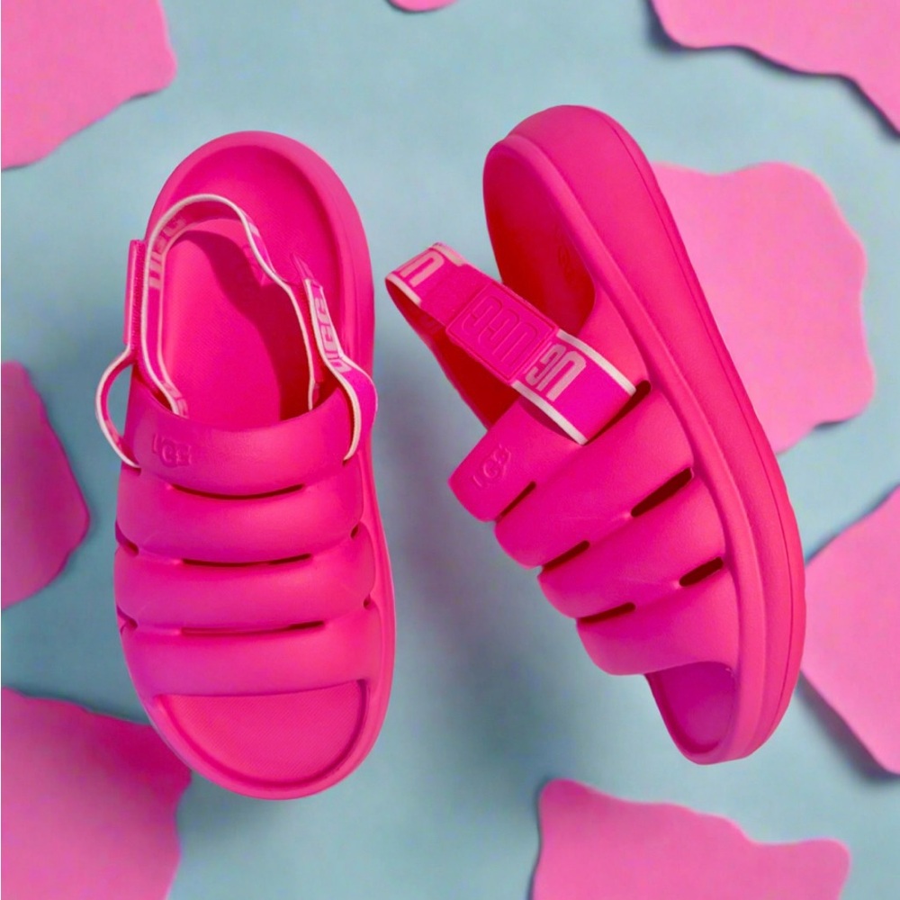 UGG Women’s Sport Yeah Sandal, Taffy Pink with removable logo straps